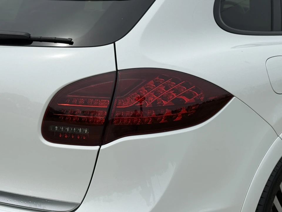 2014 Porsche 958 Cayenne Diesel - Image 27 of 31