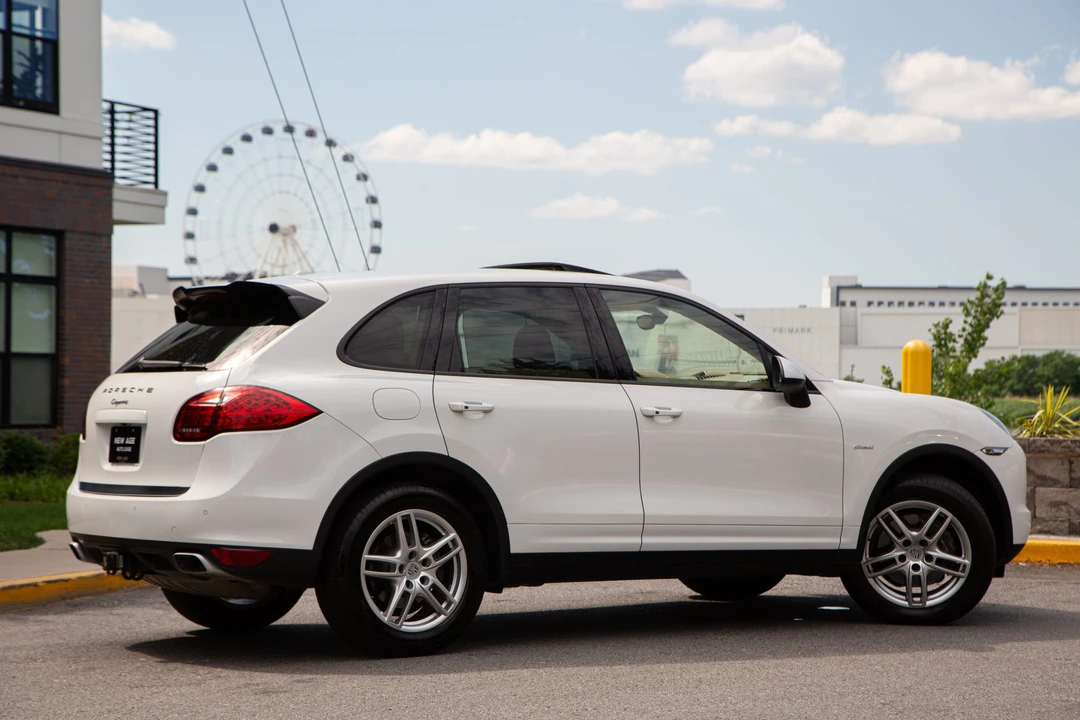 2014 Porsche 958 Cayenne Diesel - Image 11 of 31