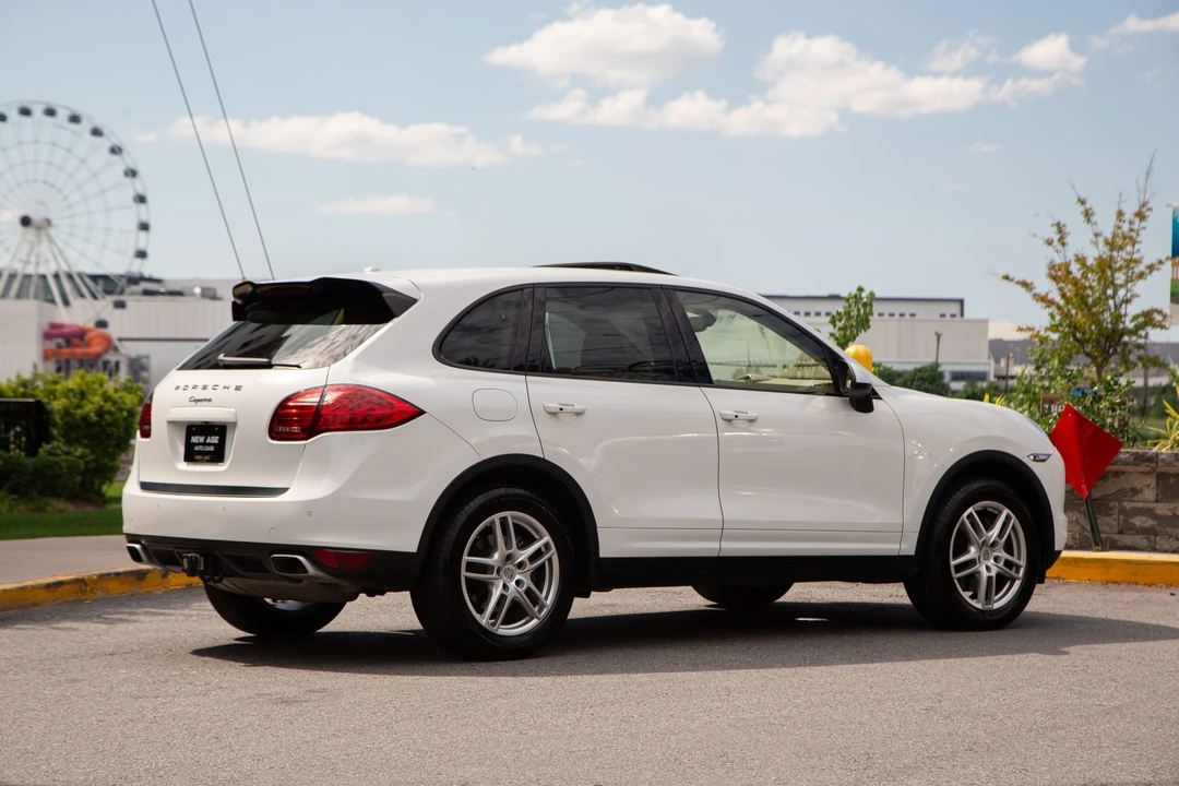 2014 Porsche 958 Cayenne Diesel - Image 12 of 31