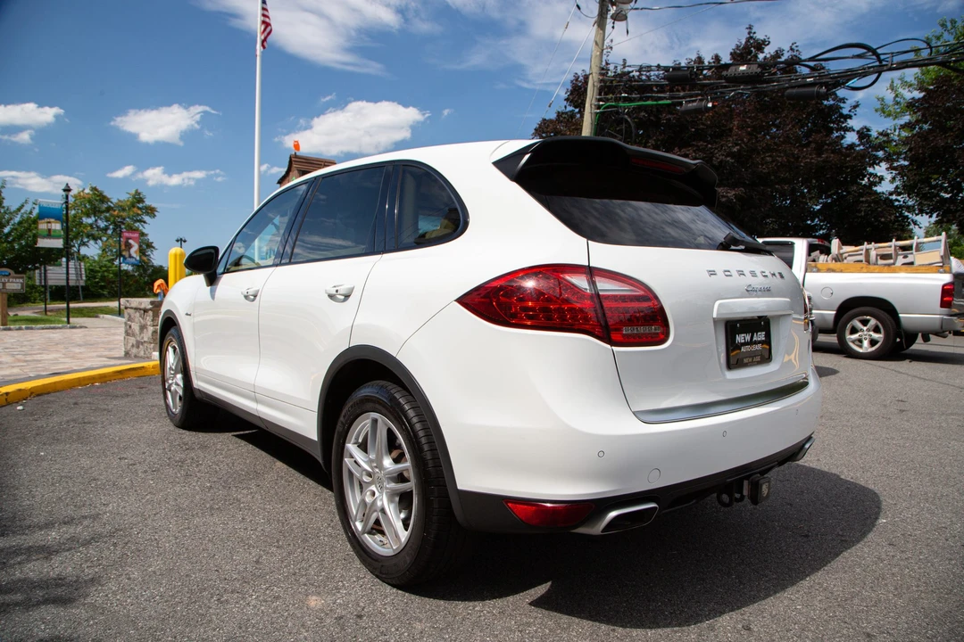 2014 Porsche 958 Cayenne Diesel - Image 18 of 31