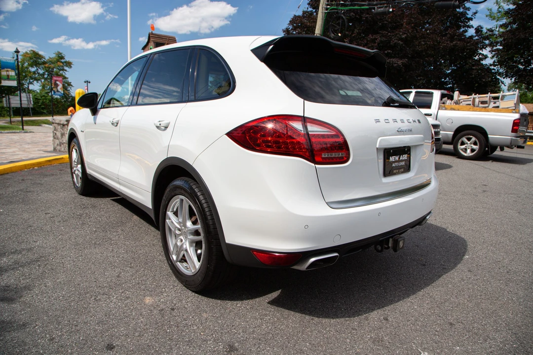 2014 Porsche 958 Cayenne Diesel - Image 17 of 31