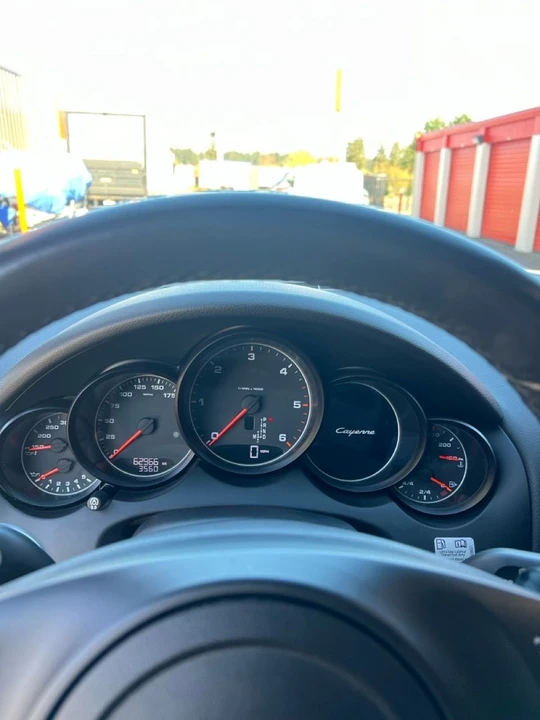 2014 Porsche 958 Cayenne Diesel - Image 18 of 23