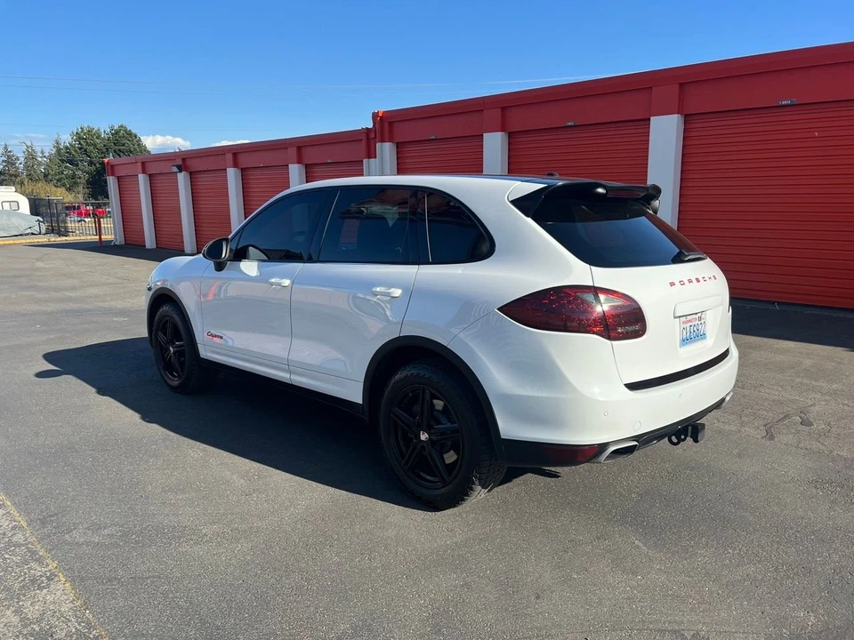 2014 Porsche 958 Cayenne Diesel - Image 9 of 23
