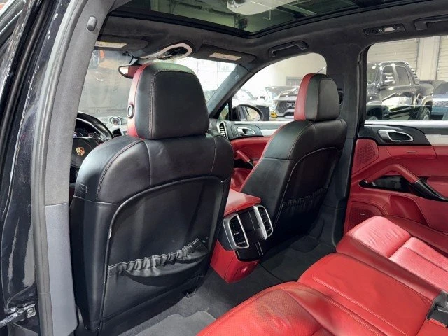 2014 Porsche 958 Cayenne GTS - Image 11 of 20
