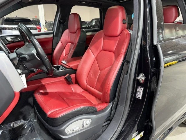 2014 Porsche 958 Cayenne GTS - Image 9 of 20
