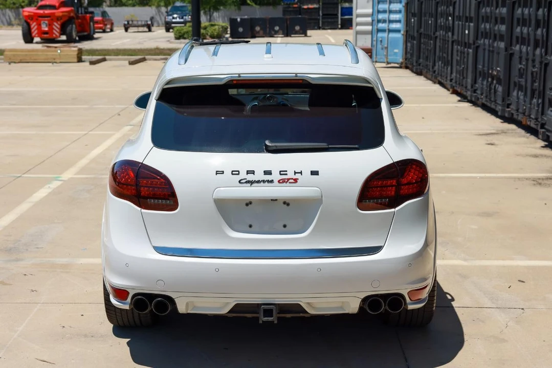 2014 Porsche 958 Cayenne GTS - Image 11 of 31