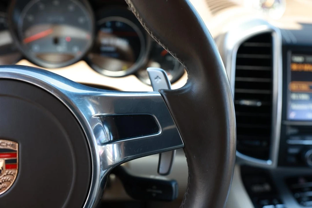 2014 Porsche 958 Cayenne GTS - Image 29 of 31
