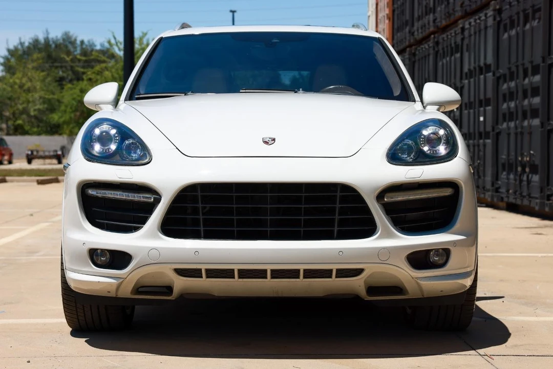 2014 Porsche 958 Cayenne GTS - Image 19 of 31