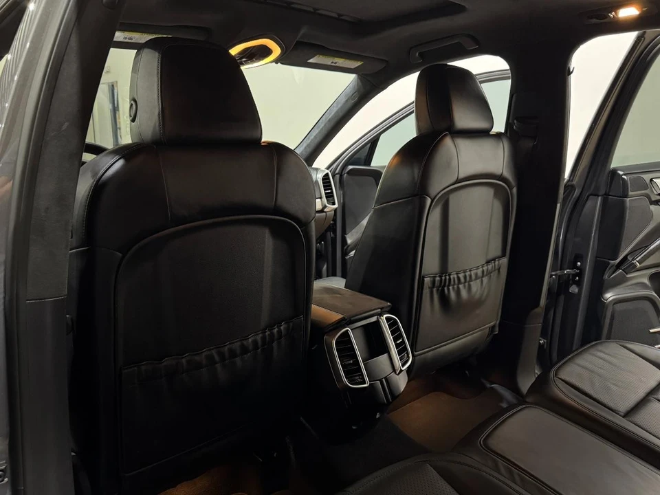2014 Porsche 958 Cayenne GTS - Image 19 of 31