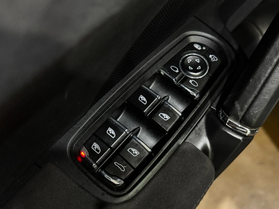 2014 Porsche 958 Cayenne GTS - Image 31 of 31