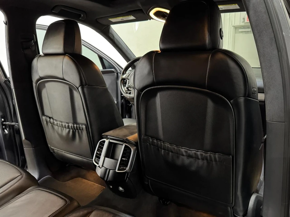 2014 Porsche 958 Cayenne GTS - Image 18 of 31