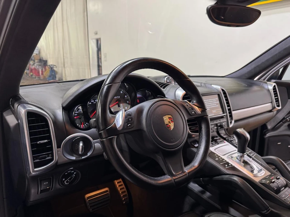 2014 Porsche 958 Cayenne GTS - Image 12 of 31
