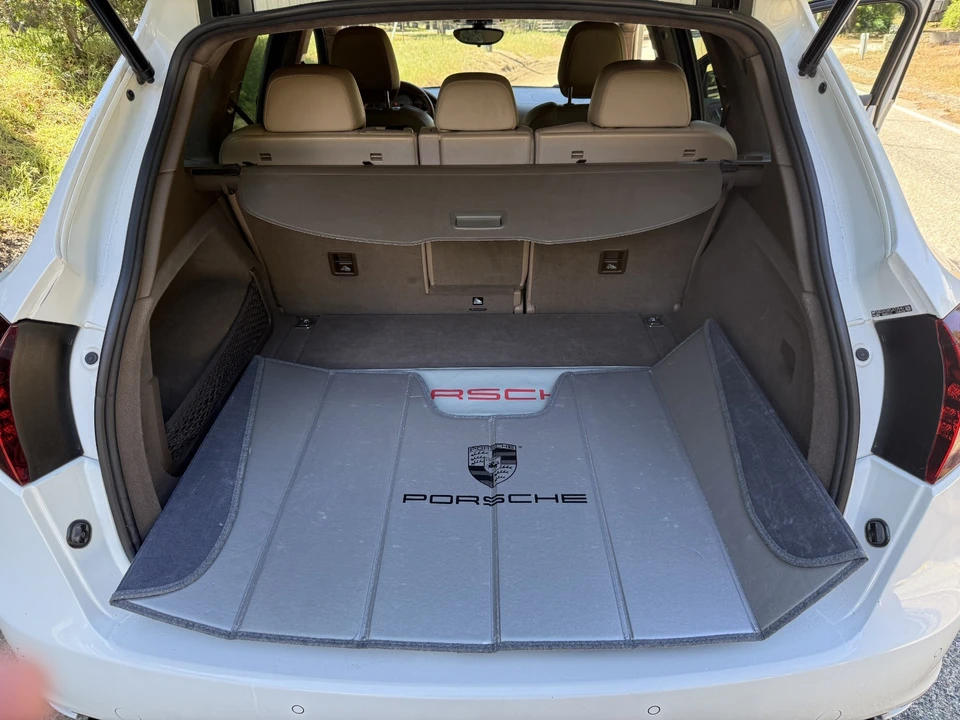 2014 Porsche 958 Cayenne GTS - Image 31 of 31