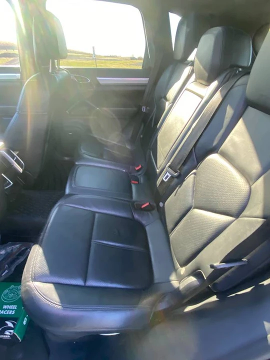 2014 Porsche 958 Cayenne GTS - Image 14 of 23