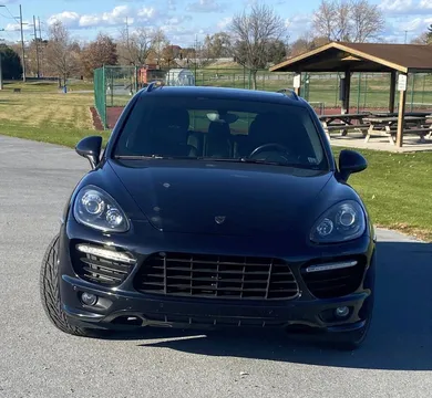2014 Porsche Cayenne GTS