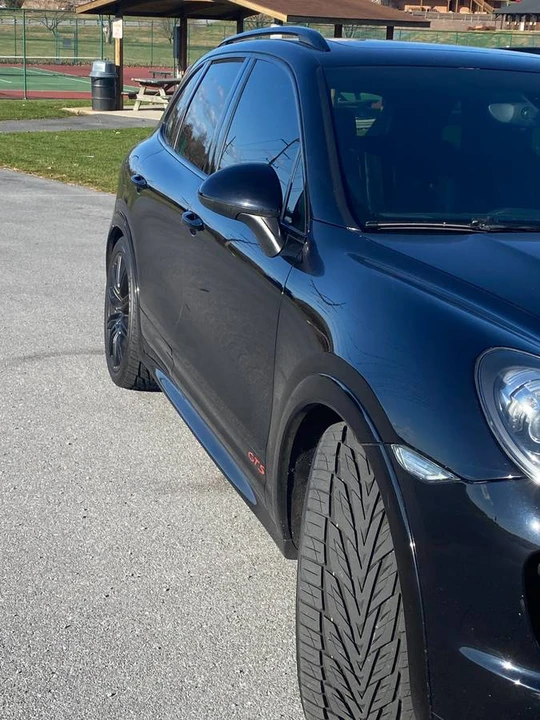 2014 Porsche 958 Cayenne GTS - Image 8 of 23