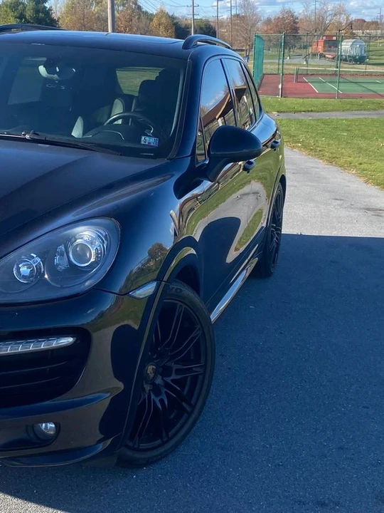 2014 Porsche 958 Cayenne GTS - Image 3 of 23