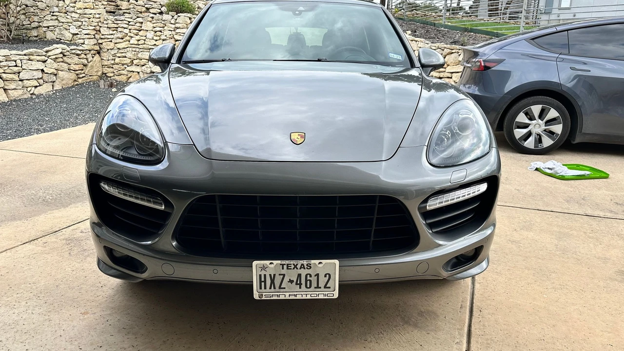 2014 Porsche 958 Cayenne GTS - Image 17 of 31