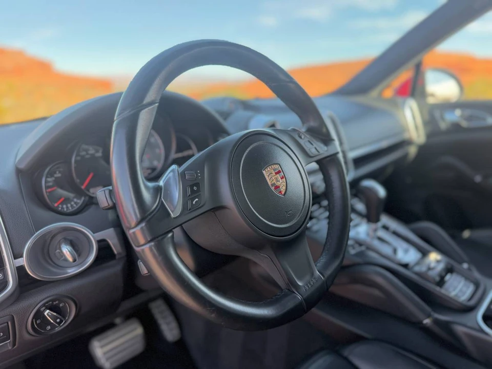 2014 Porsche 958 Cayenne GTS - Image 13 of 23