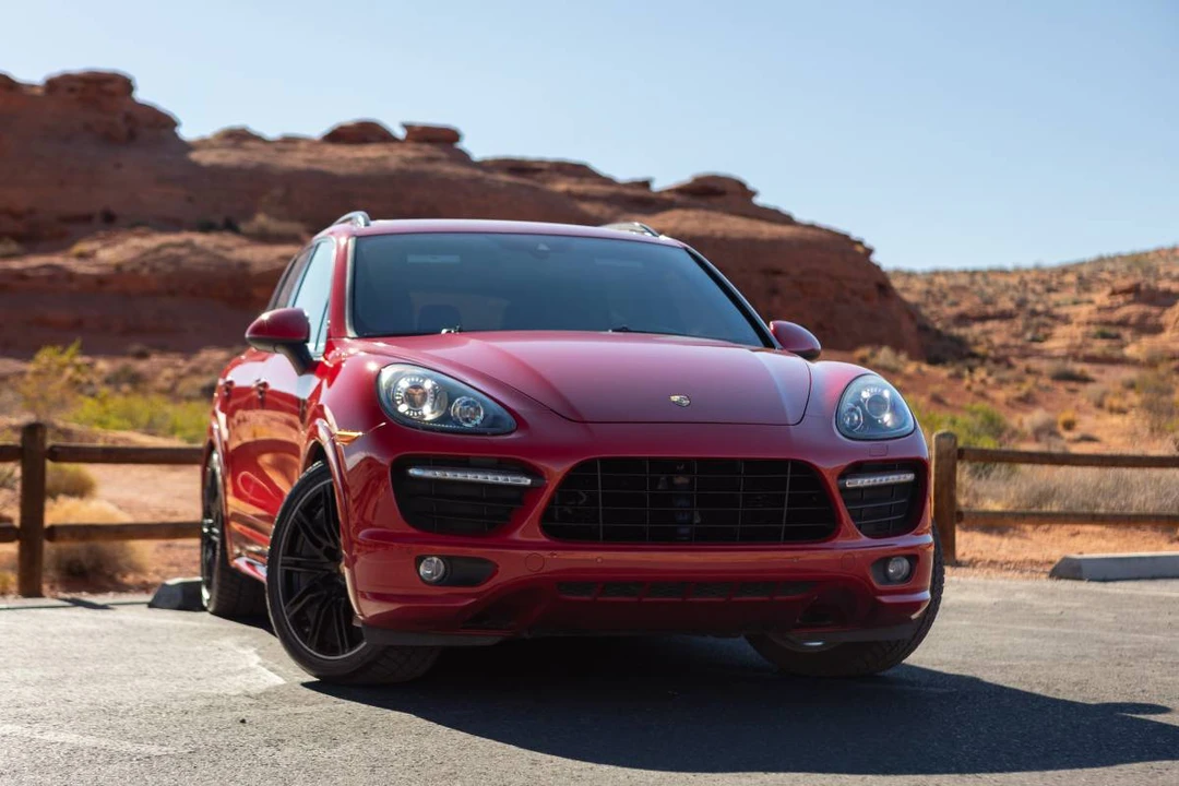 2014 Porsche 958 Cayenne GTS - Image 7 of 23