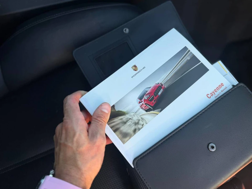 2014 Porsche 958 Cayenne GTS - Image 20 of 23