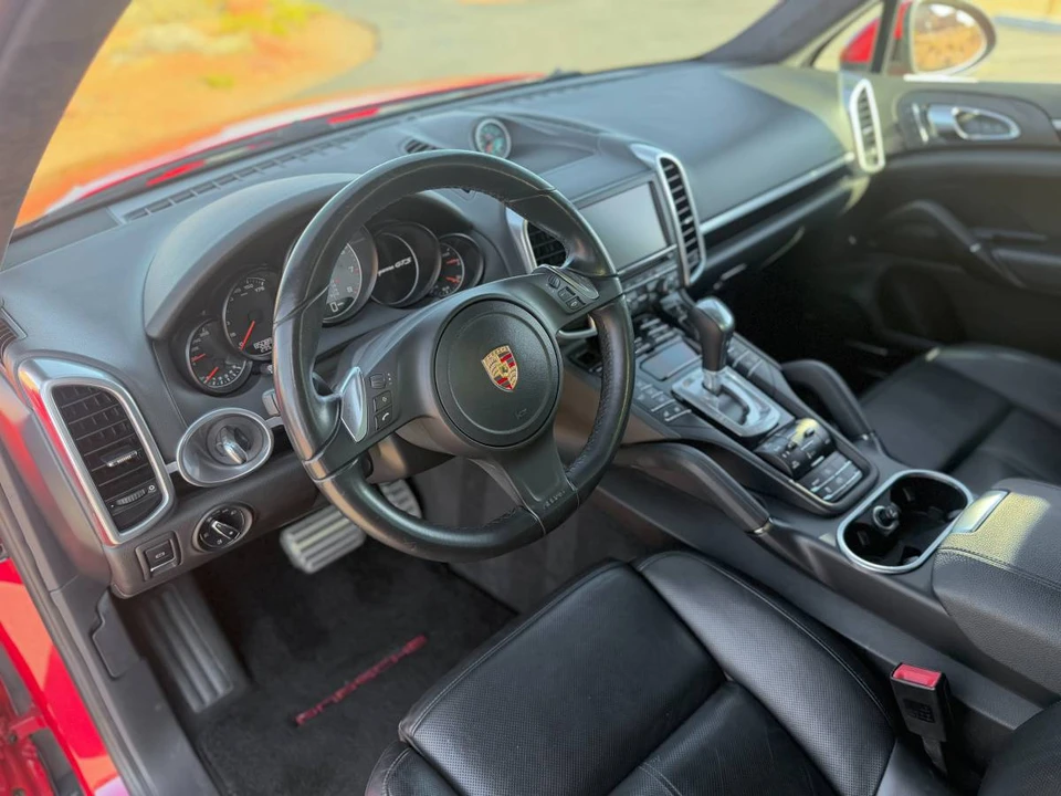 2014 Porsche 958 Cayenne GTS - Image 12 of 23