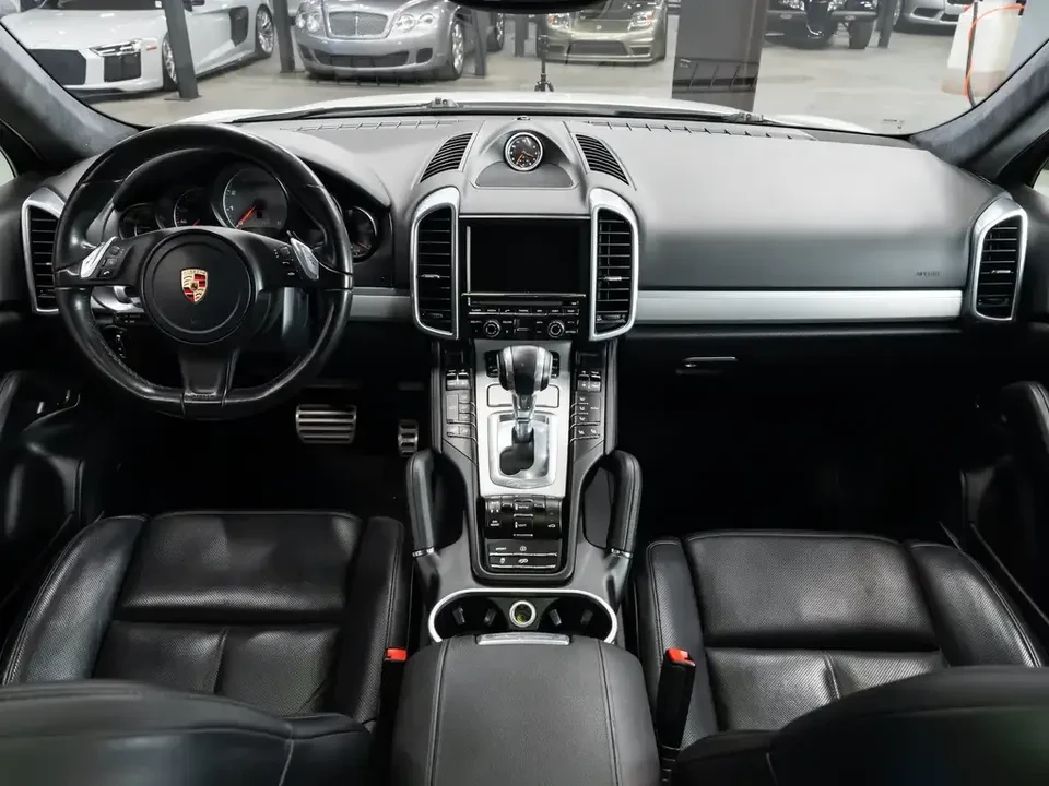 2014 Porsche 958 Cayenne GTS - Image 5 of 9