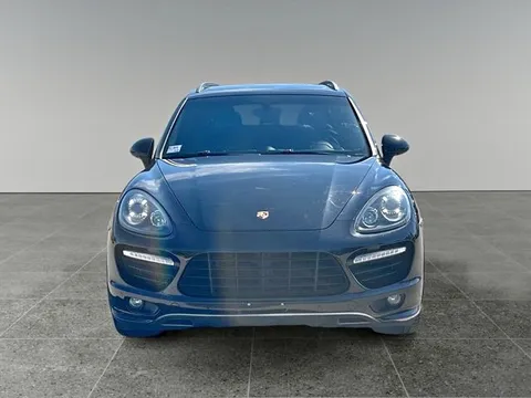 2014 Porsche Cayenne GTS