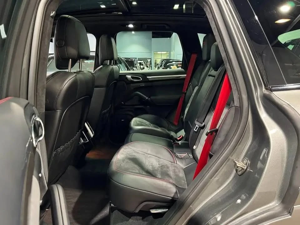 2014 Porsche 958 Cayenne GTS - Image 15 of 20