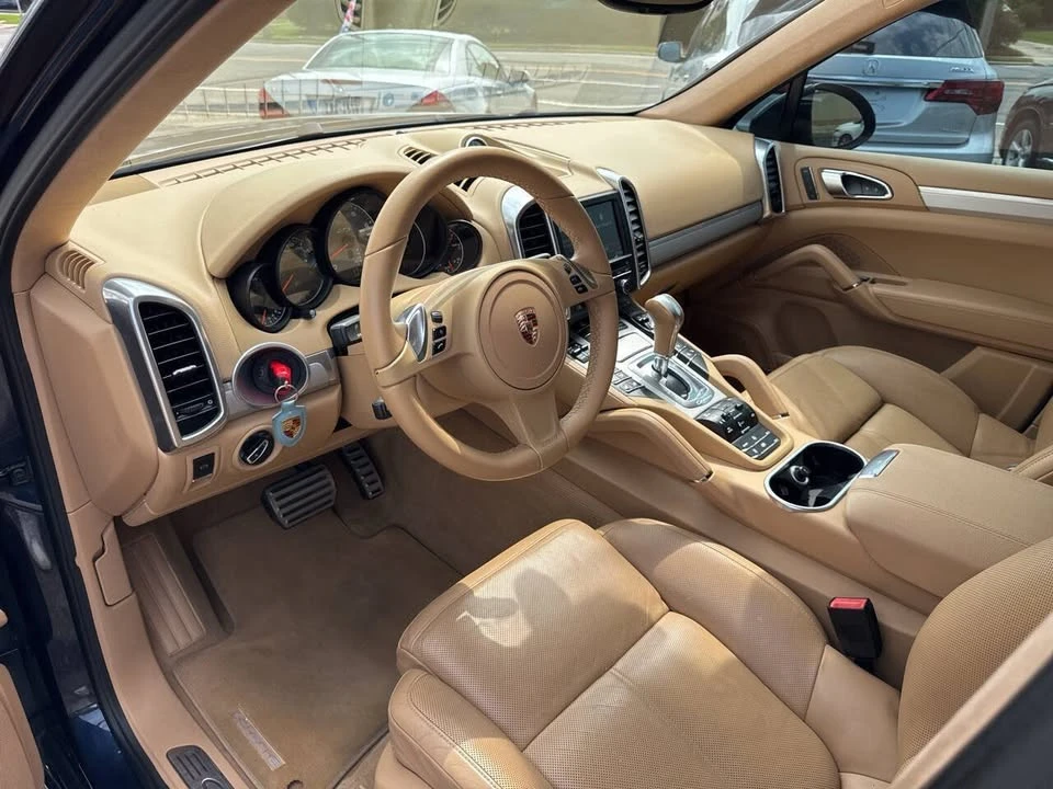2014 Porsche 958 Cayenne GTS - Image 8 of 18