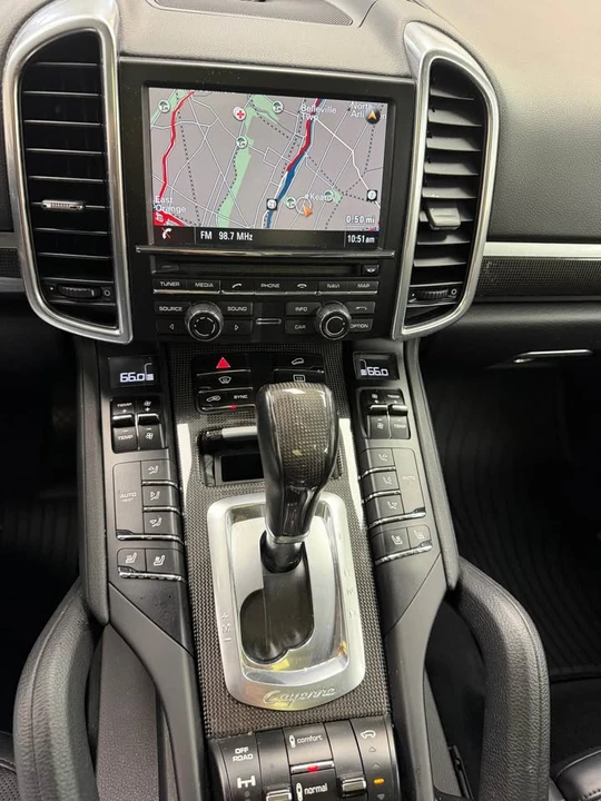 2014 Porsche 958 Cayenne GTS - Image 6 of 11