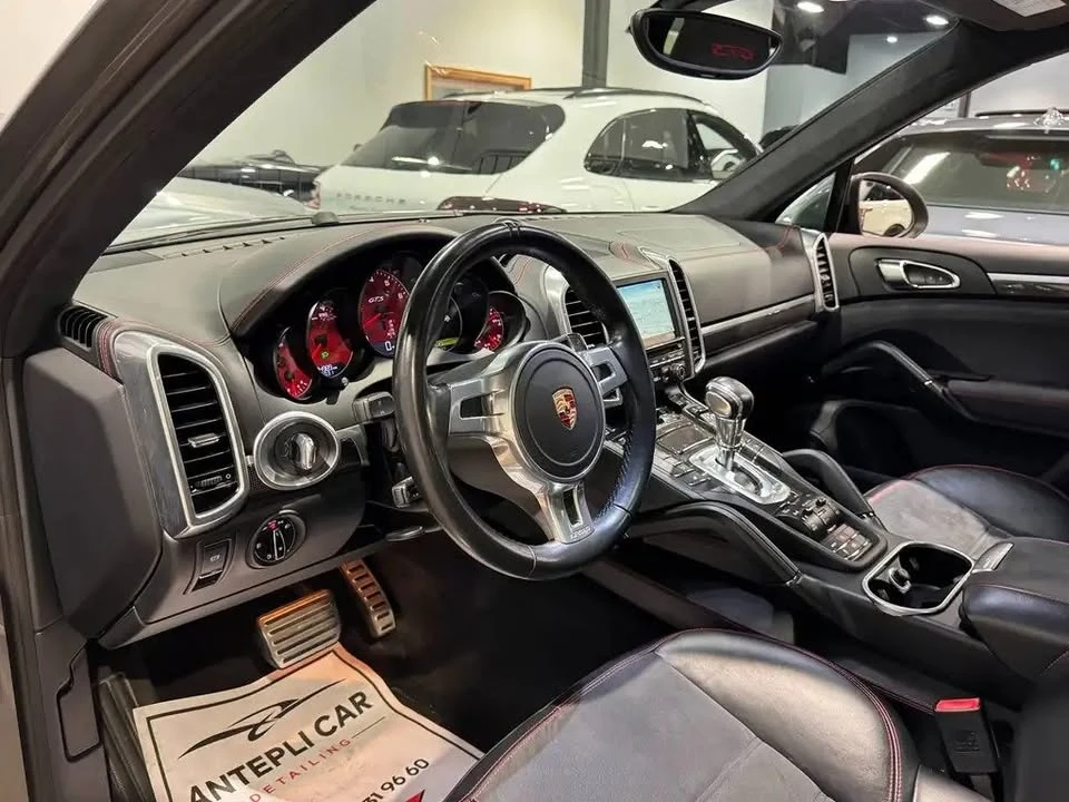 2014 Porsche 958 Cayenne GTS - Image 12 of 20
