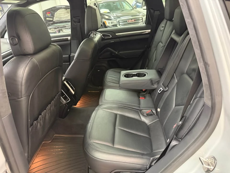 2014 Porsche 958 Cayenne GTS - Image 8 of 11