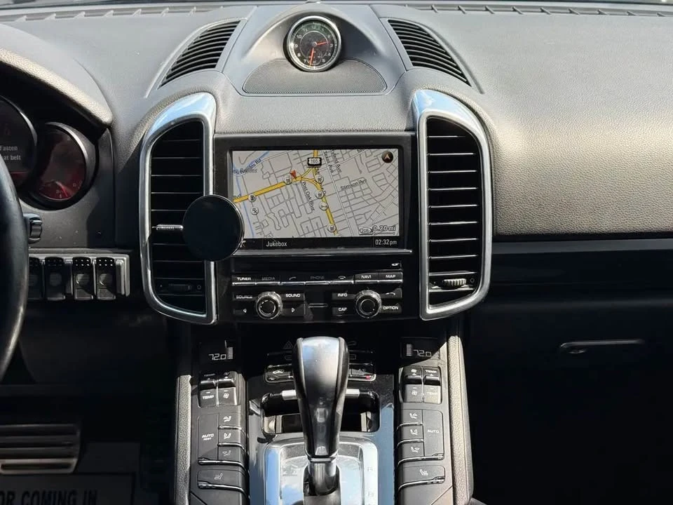 2014 Porsche 958 Cayenne GTS - Image 17 of 20
