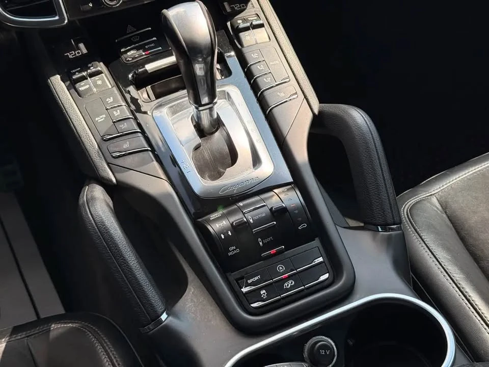 2014 Porsche 958 Cayenne GTS - Image 18 of 20