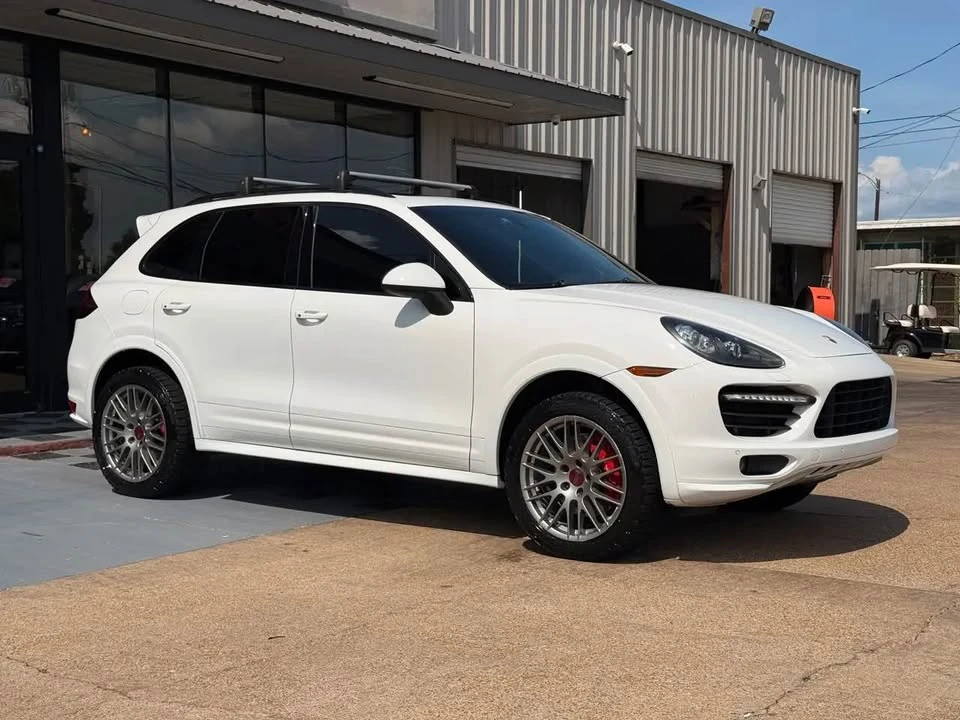 2014 Porsche 958 Cayenne GTS - Image 4 of 20