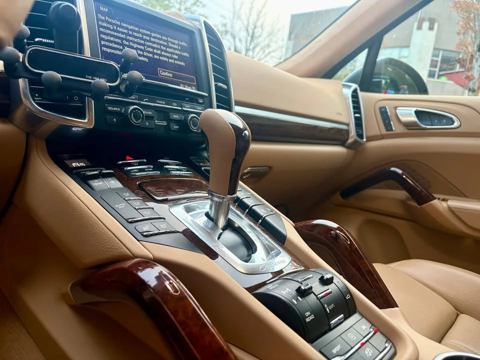2014 Porsche 958 Cayenne GTS - Image 14 of 20