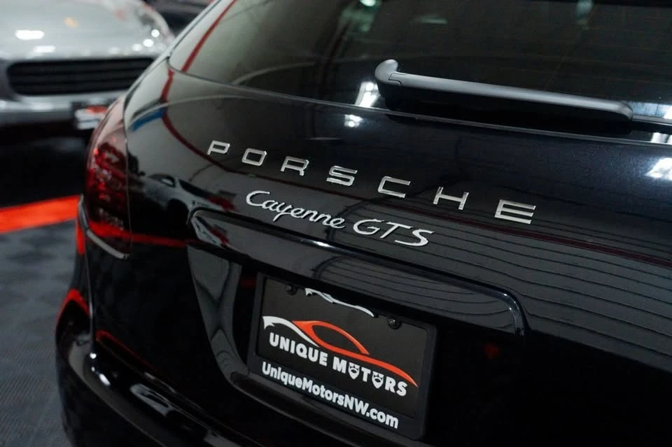 2014 Porsche 958 Cayenne GTS - Image 9 of 20