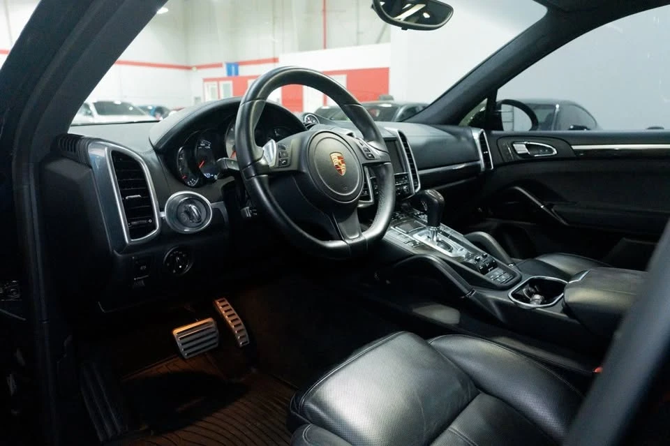 2014 Porsche 958 Cayenne GTS - Image 18 of 20