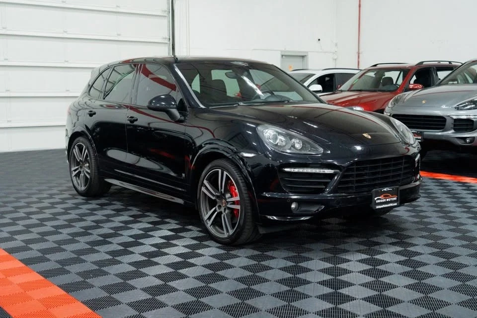 2014 Porsche 958 Cayenne GTS - Image 12 of 20