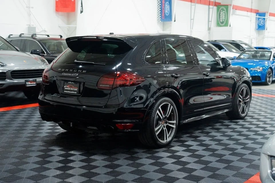 2014 Porsche 958 Cayenne GTS - Image 8 of 20