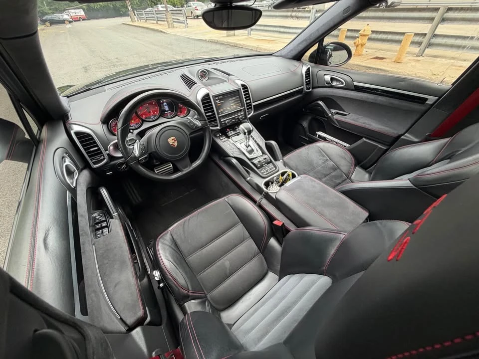 2014 Porsche 958 Cayenne GTS - Image 15 of 20