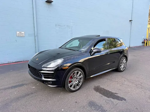 2014 Porsche Cayenne GTS Sport Utility 4D