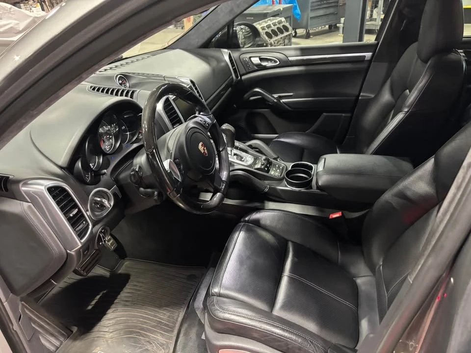 2014 Porsche 958 Cayenne GTS - Image 13 of 20