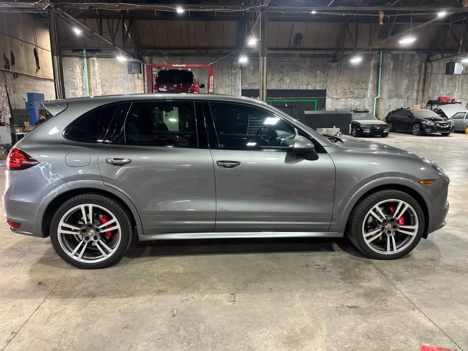 2014 Porsche 958 Cayenne GTS - Image 7 of 20