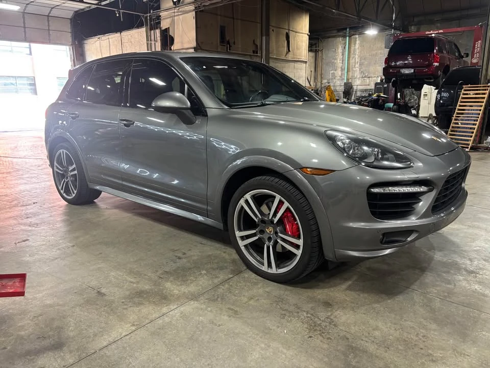 2014 Porsche 958 Cayenne GTS - Image 9 of 20