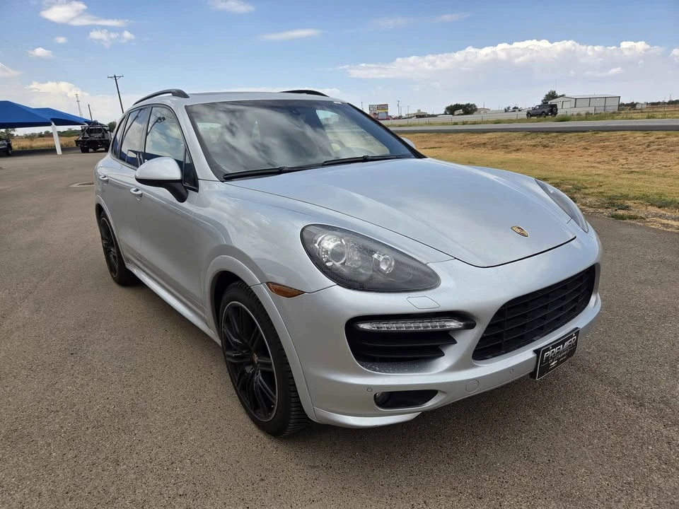 2014 Porsche 958 Cayenne GTS - Image 8 of 17