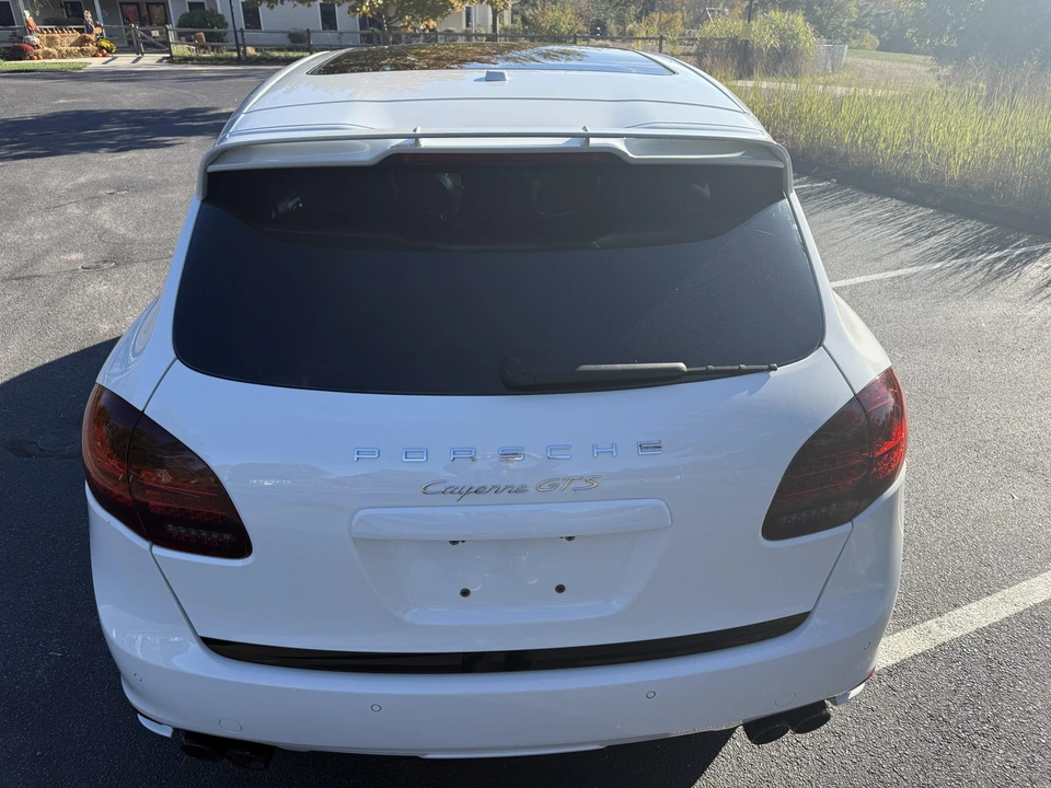 2014 Porsche 958 Cayenne GTS - Image 26 of 31