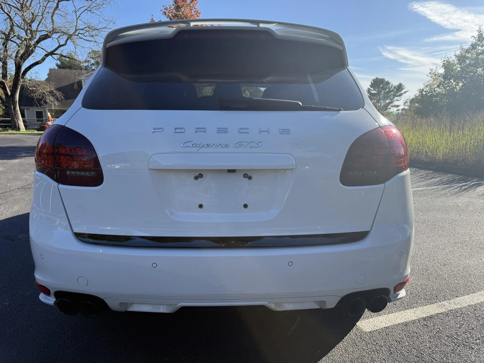 2014 Porsche 958 Cayenne GTS - Image 28 of 31