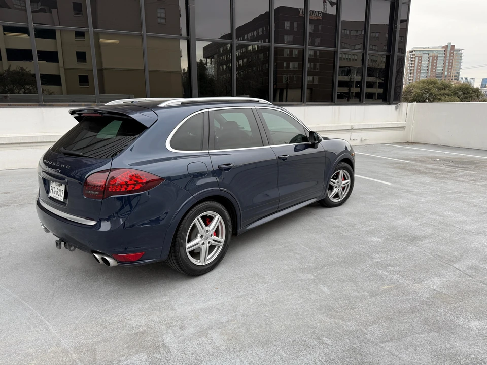 2014 Porsche 958 Cayenne GTS - Image 8 of 28